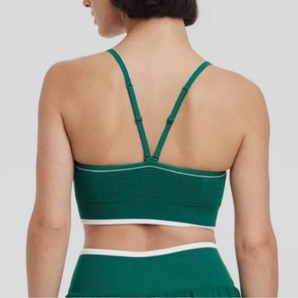 All in Motion Women’s Seamless Textured
Sports Bra Green Bralette Size XS - Picture 3 of 3